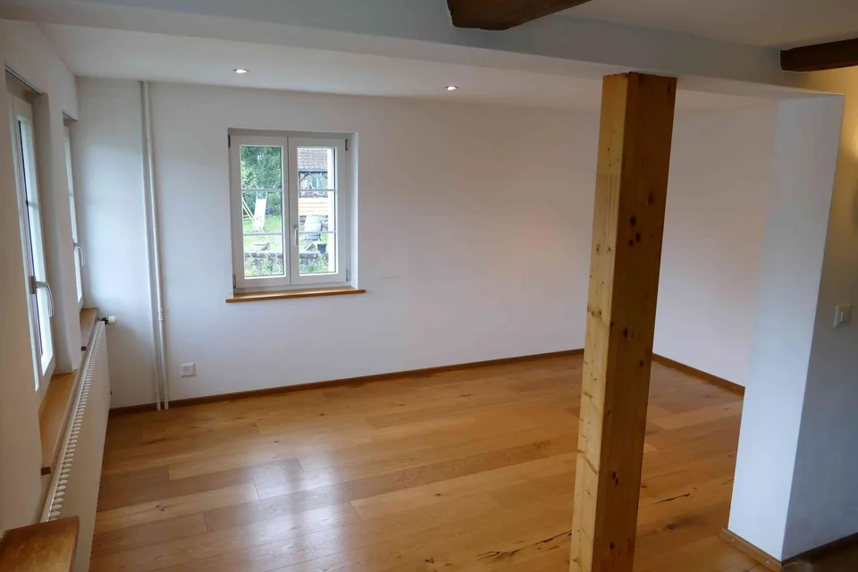 4.5 Zimmer Doppelhaushälfte in 200-jährigem Haus