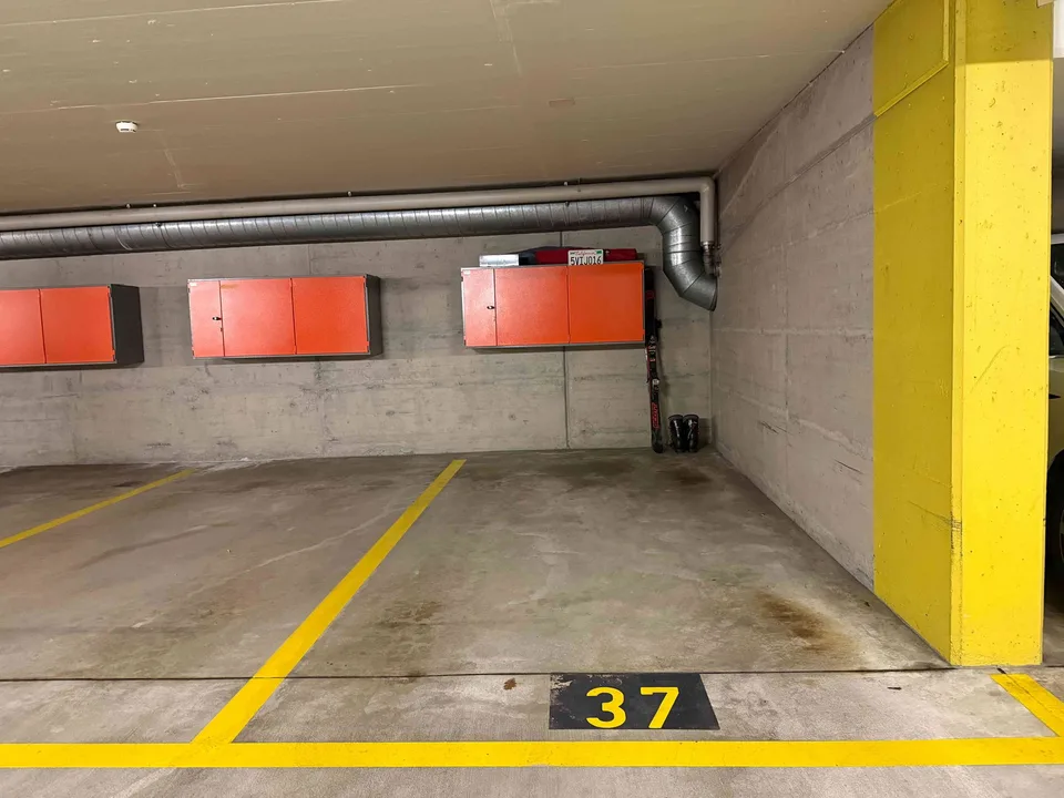 Parkplatz in Tiefgarage Schanz - Zentrum von Rapperswil