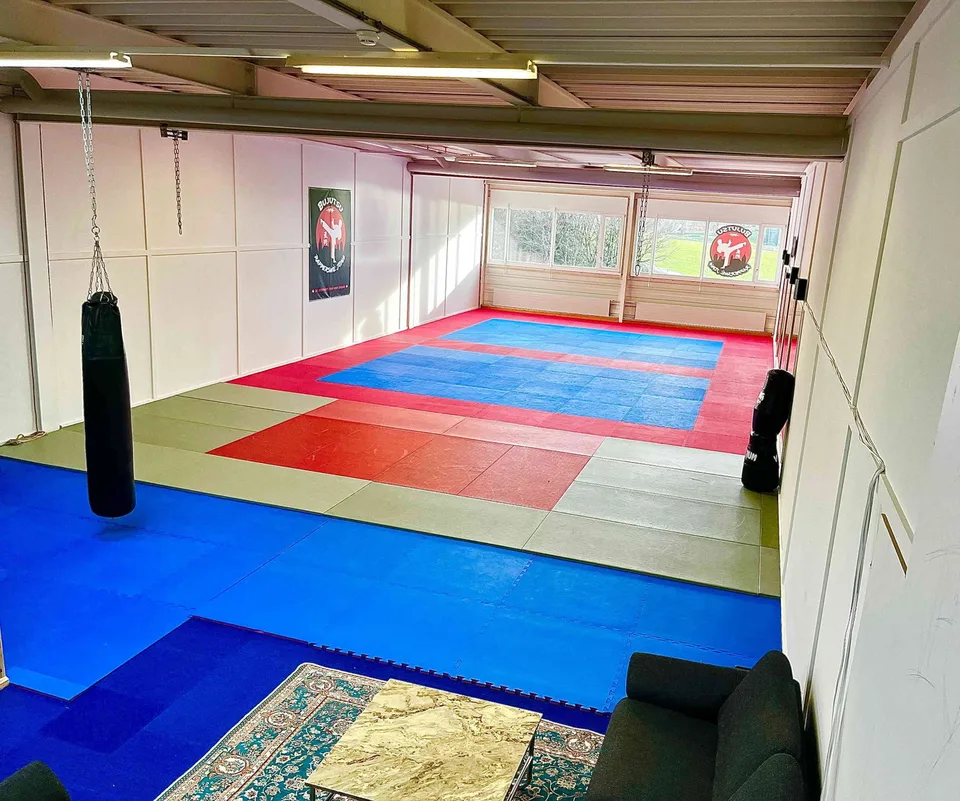 Trainingsraum für Sportkurse - 130m² Trainingsfläche!