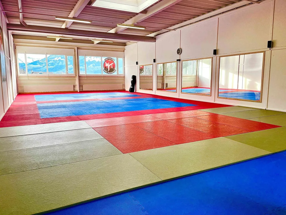 Trainingsraum für Sportkurse - 130m² Trainingsfläche!