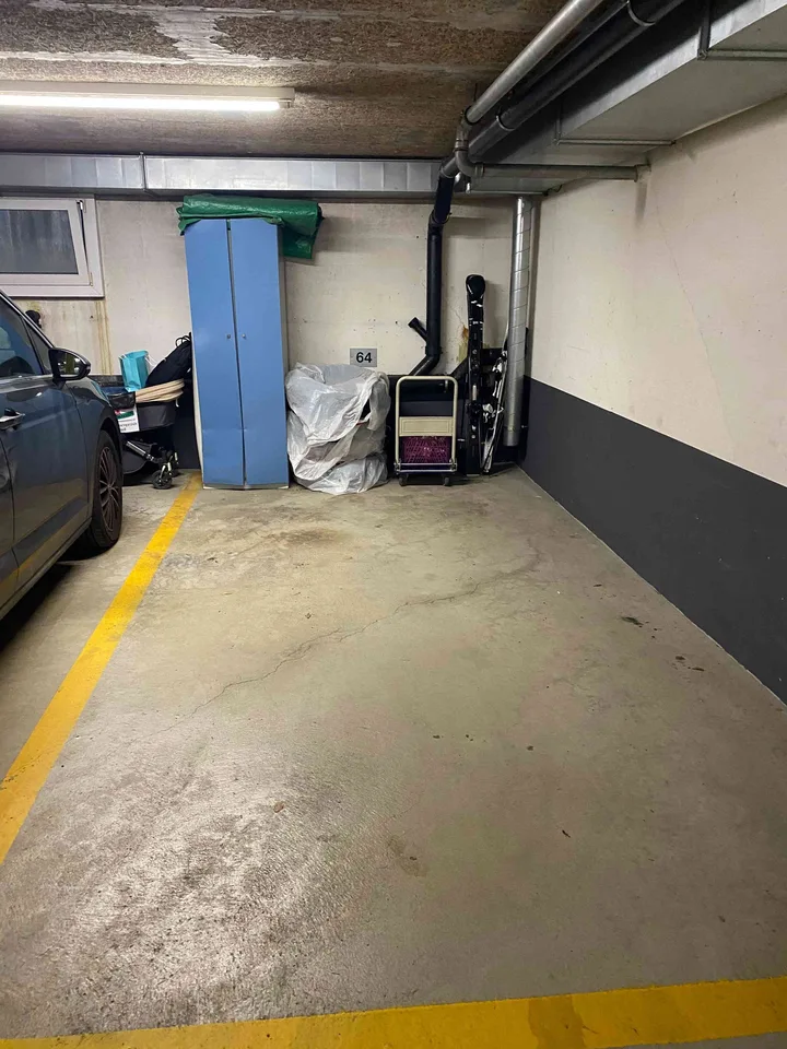 Tiefgaragenparkplatz