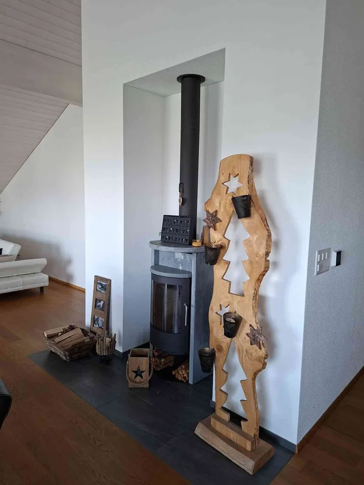 4.5-Zimmer-Dachwohnung mit grosser Terrasse & Zusatzzimmer