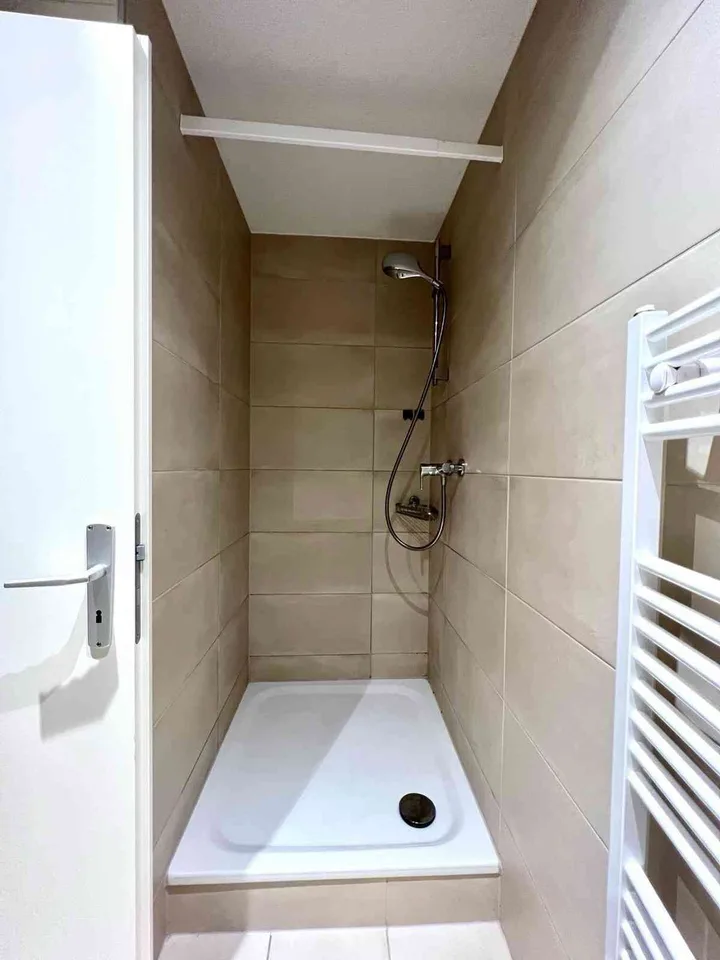 Gut erschlossenes 1-Zimmer Studio