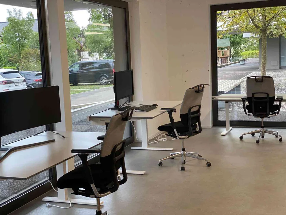 Arbeitsplatz in Bürogemeinschaft Wollerau