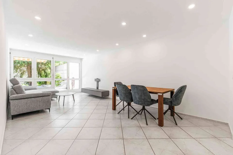 Helle 2.5-Zimmer-Wohnung in Baar mit Terrasse ab sofort zu vermieten!