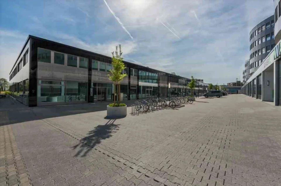 Modern ausgebauter Archivraum – All-inclusive-Miete, flexible Laufzeit