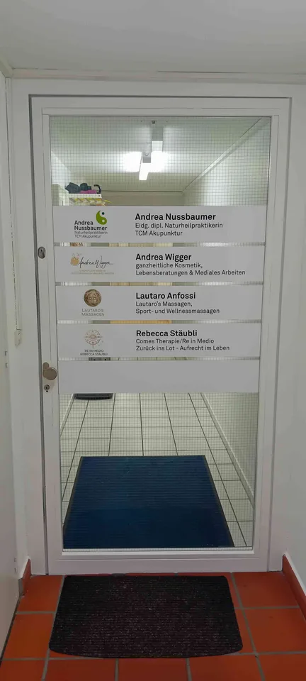 Schöner Praxisraum im Herzen von Horgen