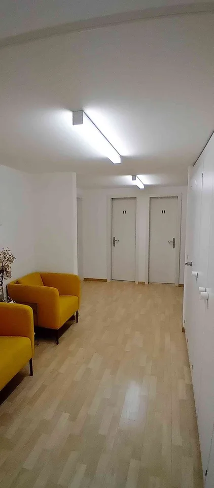 Schöner Praxisraum im Herzen von Horgen