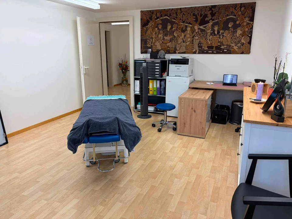 Schöner Praxisraum im Herzen von Horgen