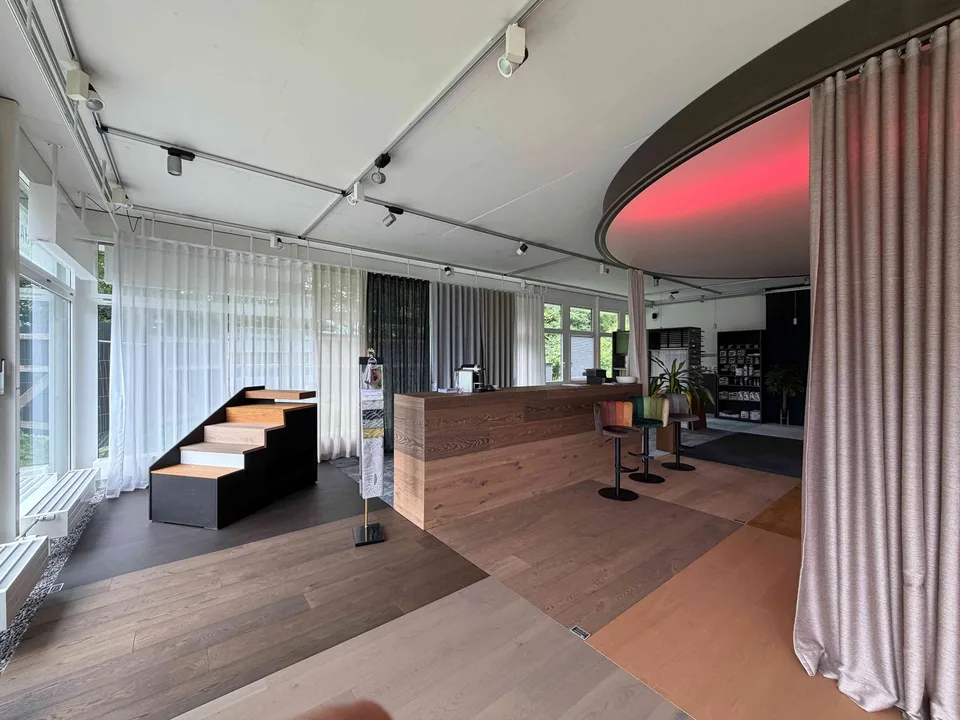 Ladenlokal mit Büro und Lager - Gewerberaum