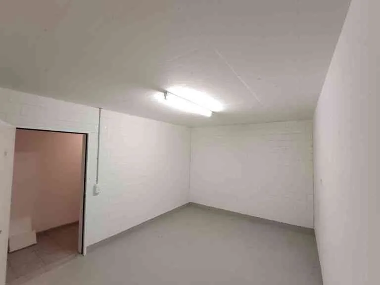 Lagerraum 15m2, Rüschlikon (grenze Kilchberg)