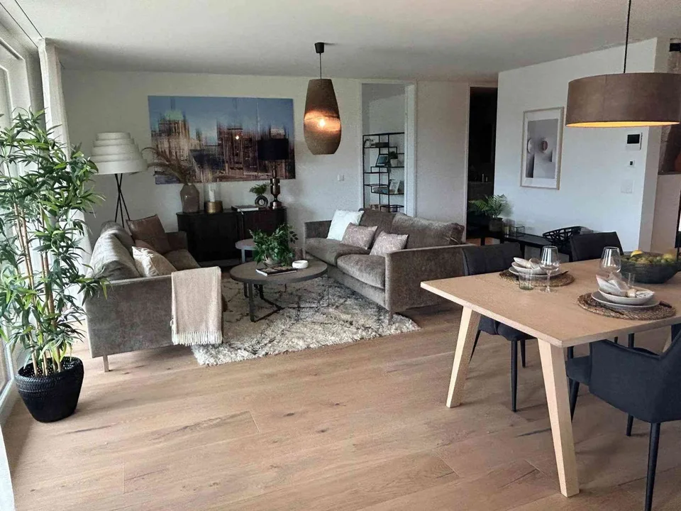 Neue 3.5-Zimmer-Minergie-Wohnung in Erlenbach ab sofort zu vermieten!