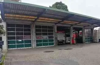 Zu vermieten Einstellhalle