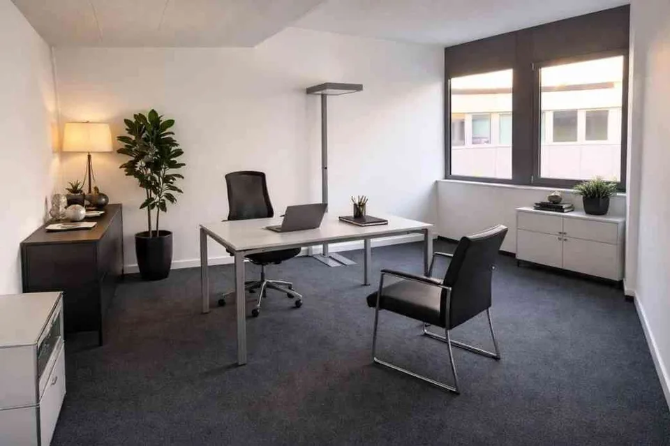 Modern ausgebautes, klimatisiertes Büro, – All-inclusive-Miete