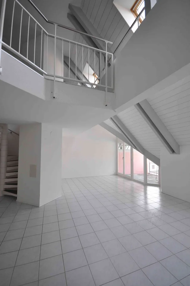 Exklusive Dach-Maisonette-Eigentumswohnung