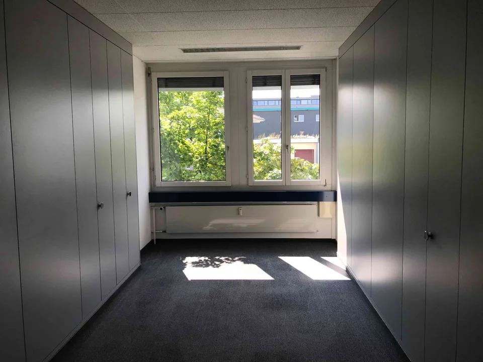 Heller und freundlicher Büroraum 1. OG, 19.48 m2