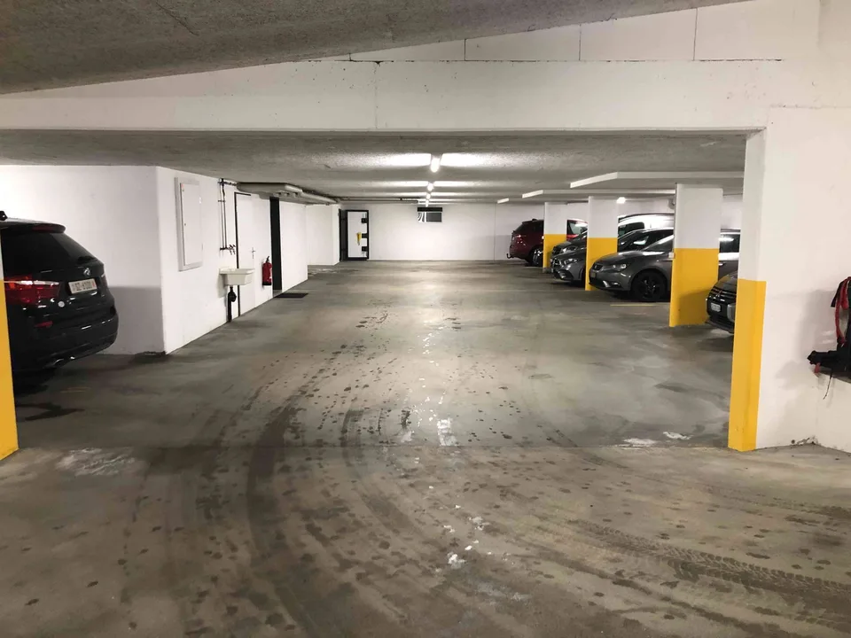 Tiefgaragen-Parkplatz