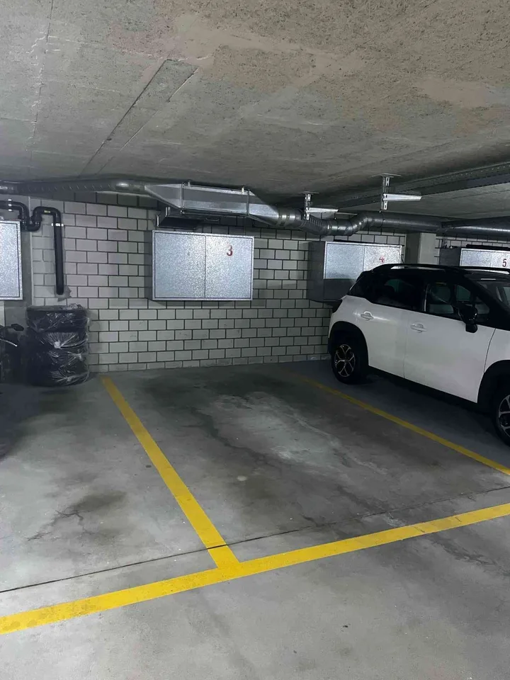 Garageneinstellplatz