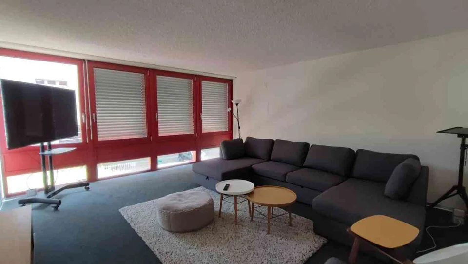 Looking for Office Mates in Zug
