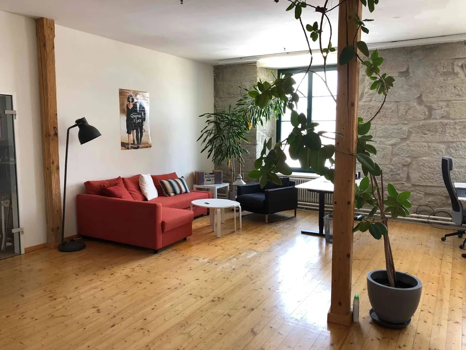 Atelierarbeitsplatz/ CoStudio Workspace