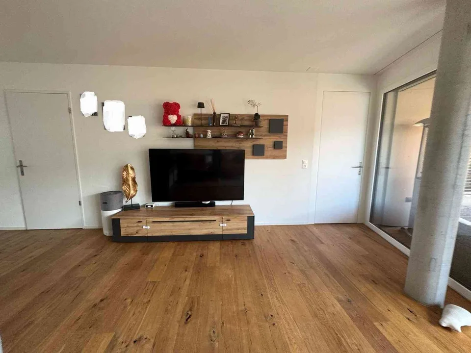 möbelisierte 3.5 Zimmerwohnung nähe Sonnenplatz Emmenbrücke