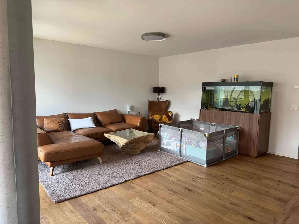 möbelisierte 3.5 Zimmerwohnung nähe Sonnenplatz Emmenbrücke