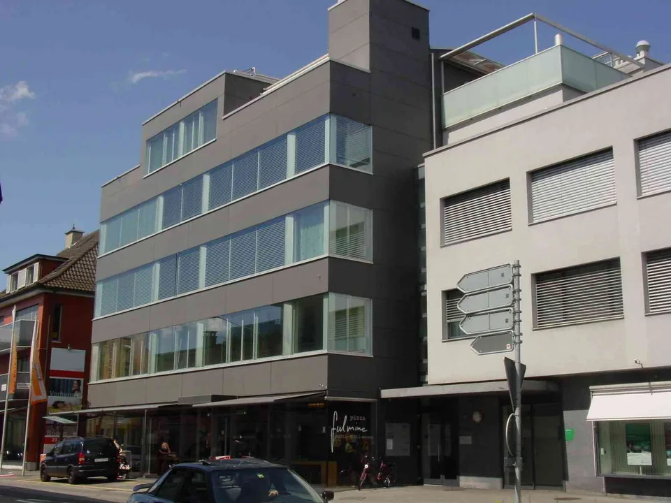 Toplage im Zentrum für Ihr Büro / Praxis / Gewerbe