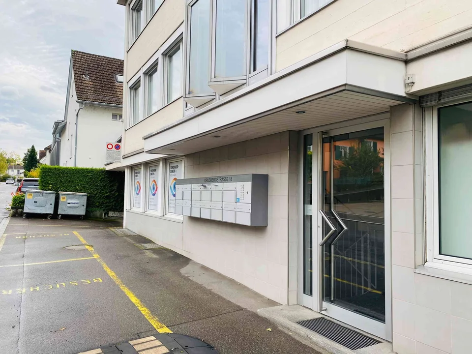 Praxis / Büro in Erlenbach zur Vermietung