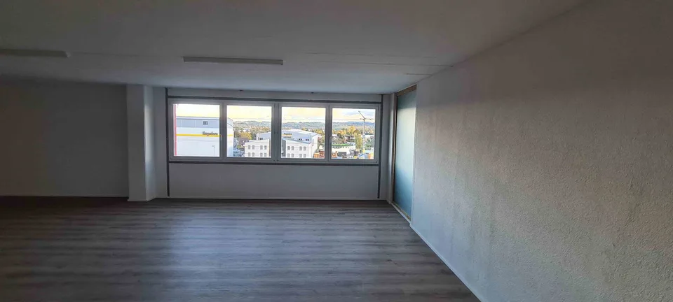Bürofläche frisch renoviert