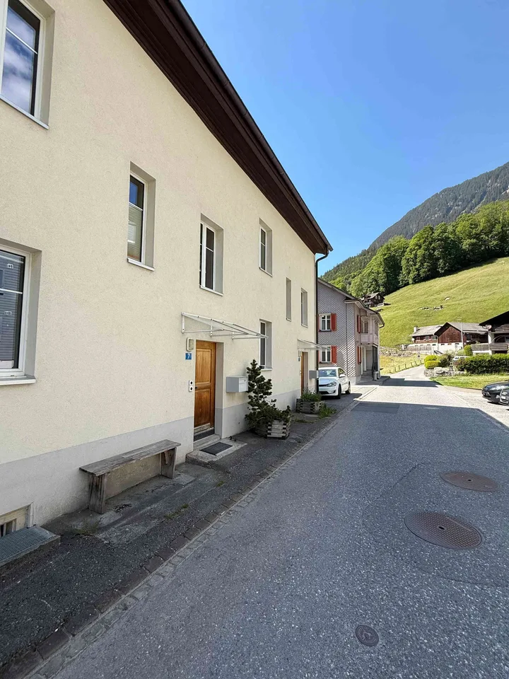 Schönes Reiheneinfamilienhaus (auf Wunsch möbliert)