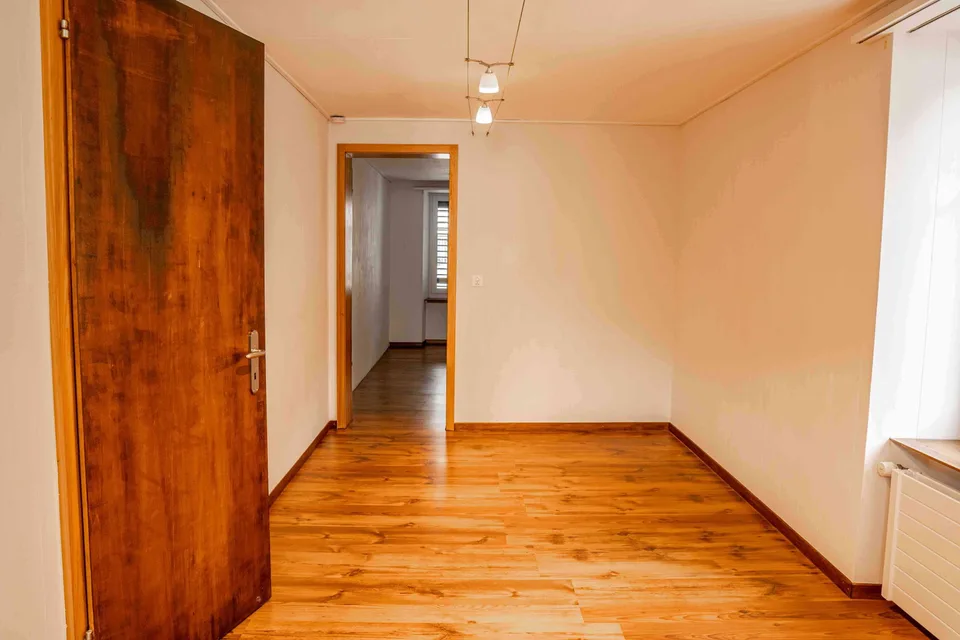 4.5-Zimmer-Dachmaisonettewohnung in Netstal