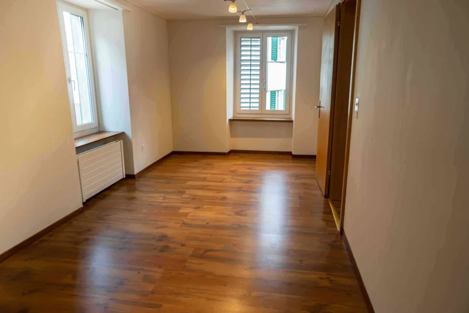 4.5-Zimmer-Dachmaisonettewohnung in Netstal