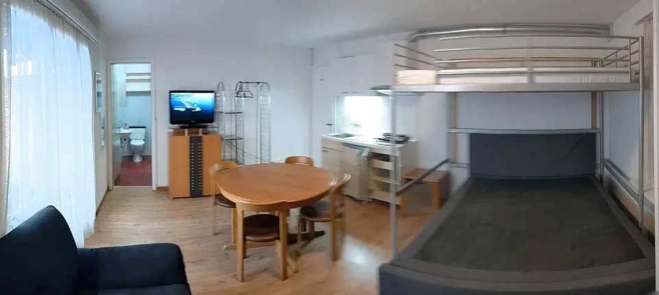 in 7017 Flims Dorf, Studio mit Küche,Balkon....
