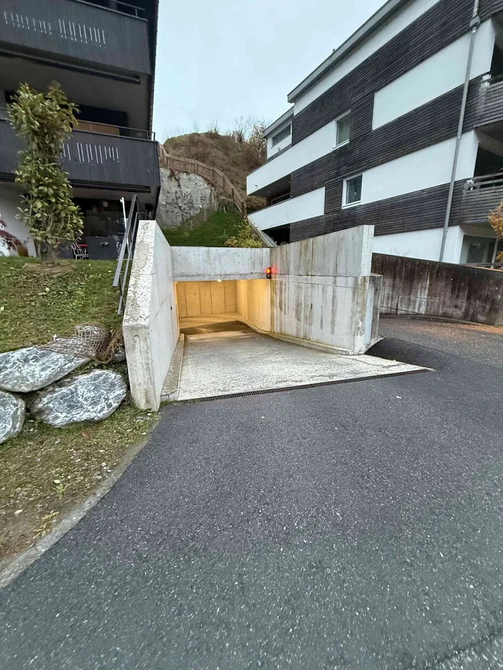 Tiefgaragenplatz zu vermieten