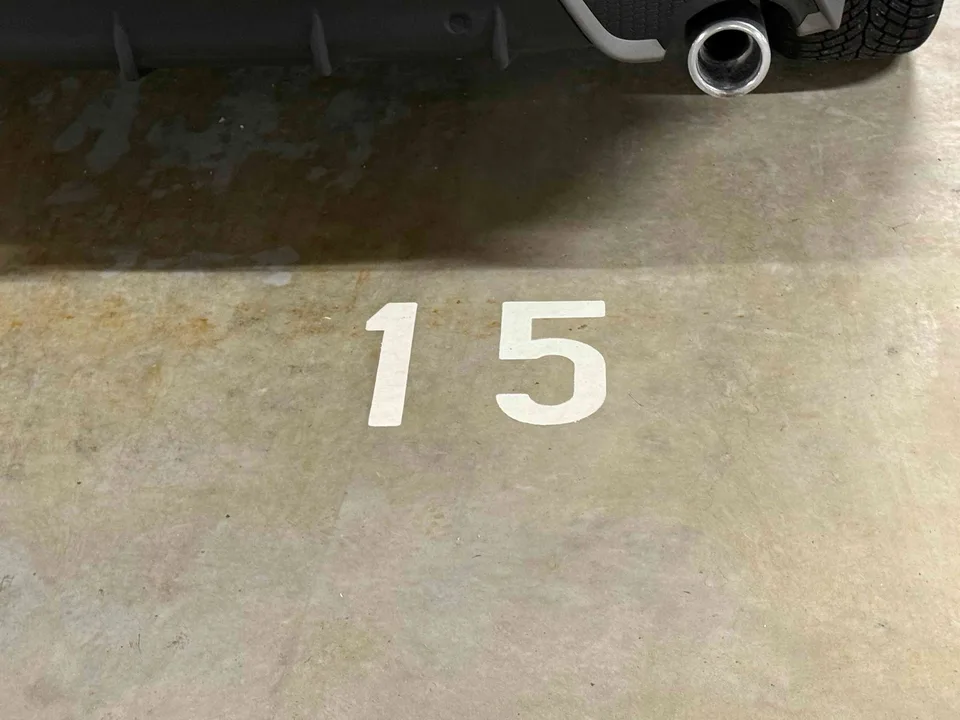 Tiefgaragenplatz zu vermieten