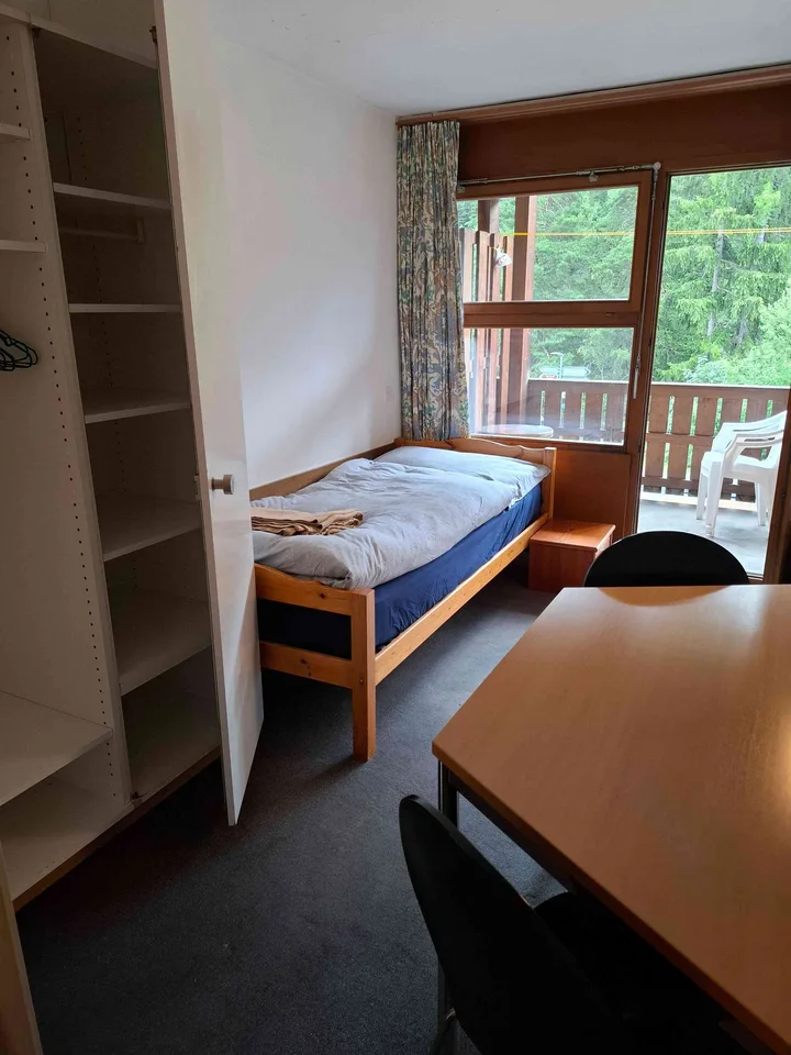 in 7031 Laax (Marcau) Monats-Zimmer mit Küche mit Dusche,.....