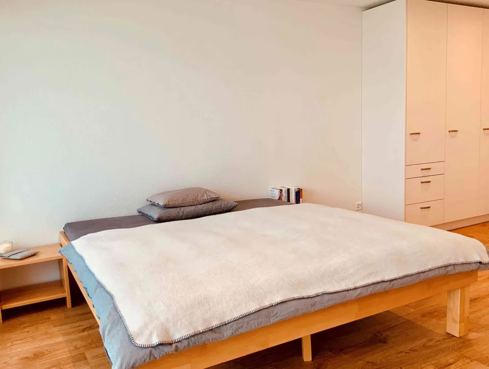 möbliertes Studio (inkl. TV) in Brunnen