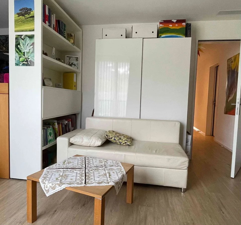 Möbliertes Zimmer