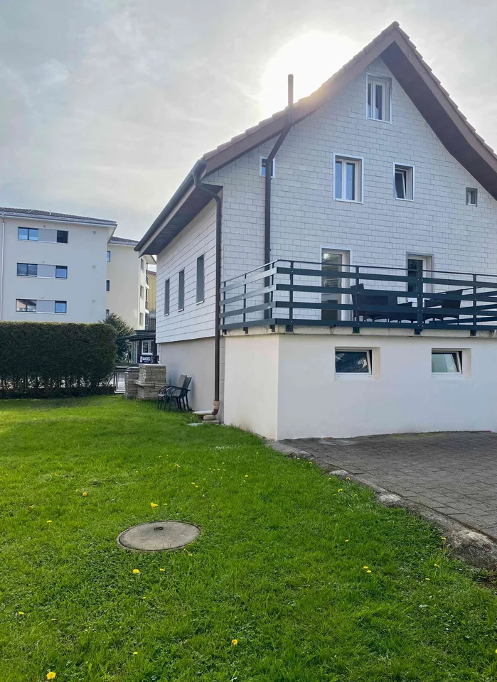 Einfamilienhaus mit viel Platz und Garten
