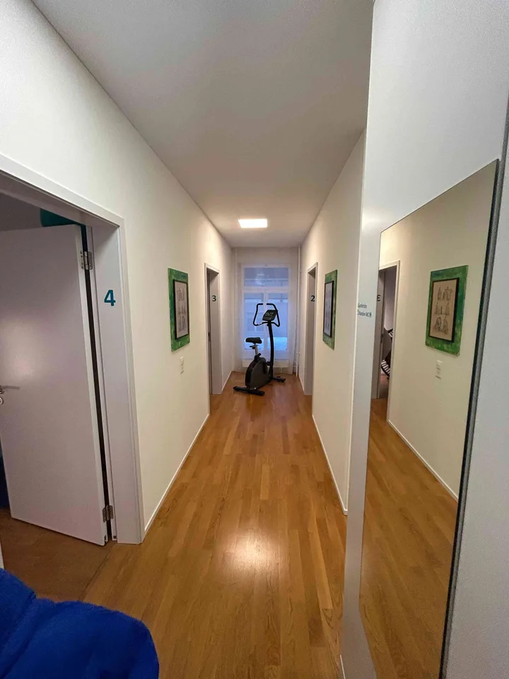 EIN THERAPIE RAUM ZU UNTERMIETEN