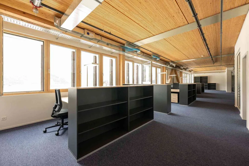 Exklusive Bürofläche im Gewerbezentrum Urmiberg - Ausbau nach Wunsch