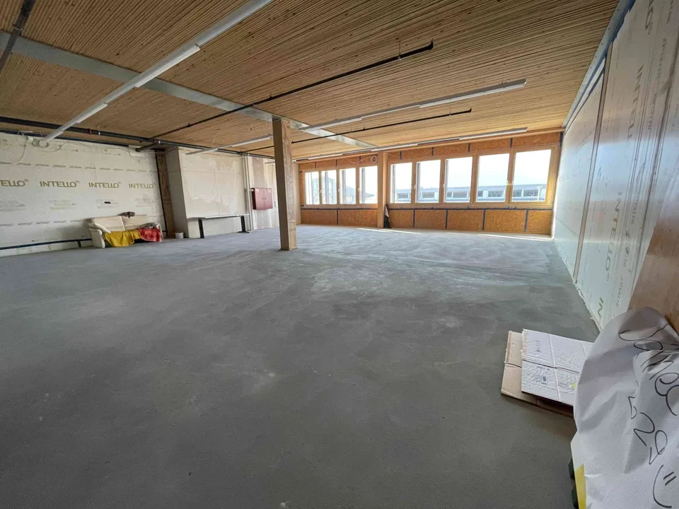 Exklusive Bürofläche im Gewerbezentrum Urmiberg - Ausbau nach Wunsch