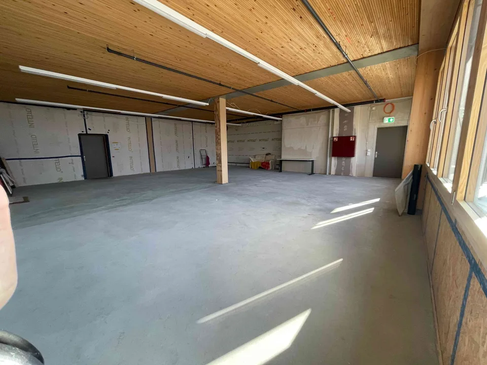 Exklusive Bürofläche im Gewerbezentrum Urmiberg - Ausbau nach Wunsch