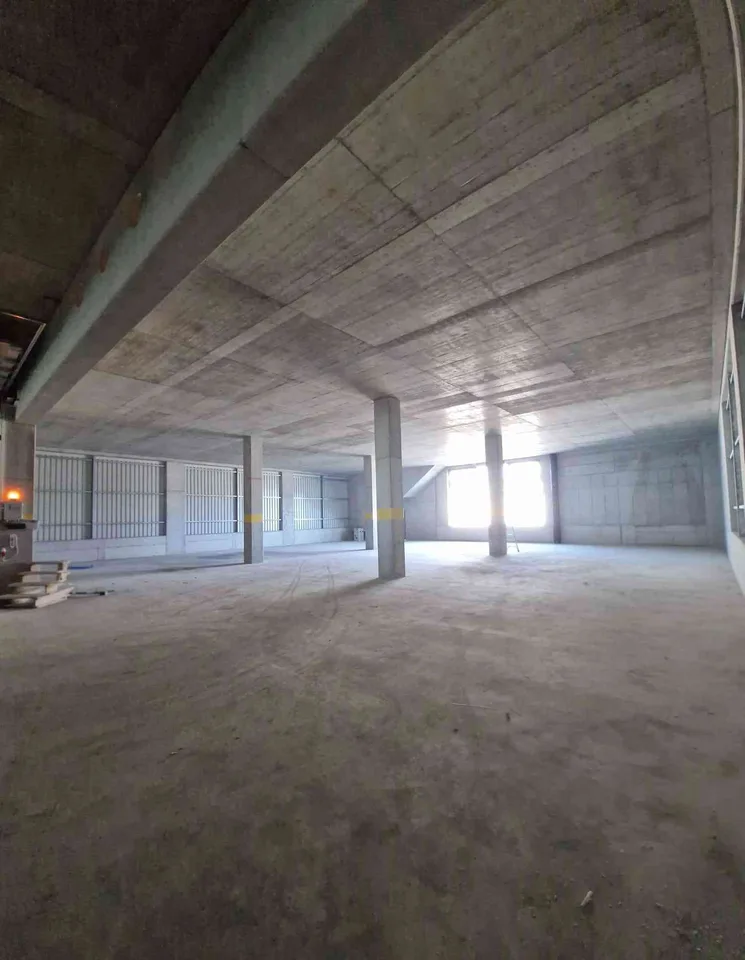Lagerraum 448m2 Neubau, gut erschlossen