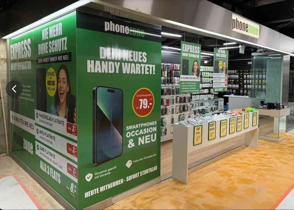 Handy-Shop im Schönbühl Center Luzern – komplett eingerichtet – sofort