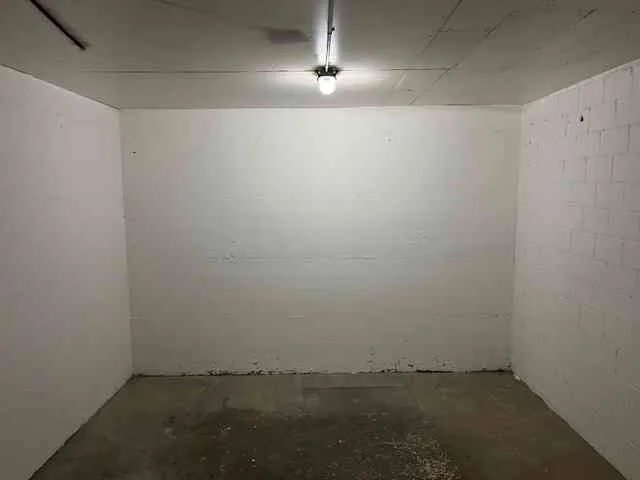 Lagerraum zu vermieten (2 Stockwerke, Fläche total ca. 48 m2)