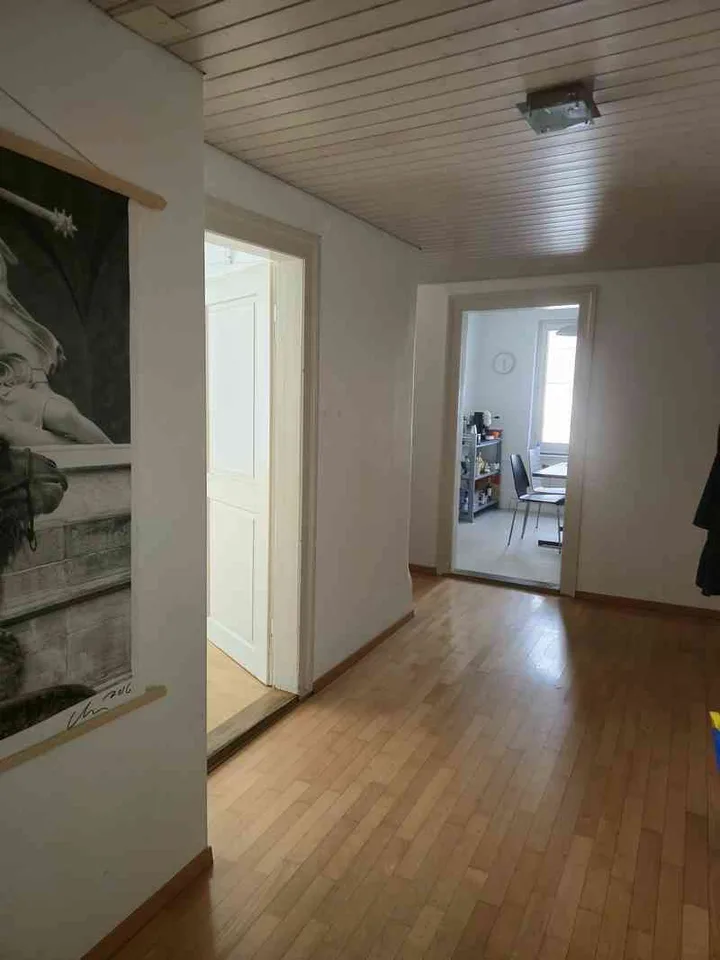 Büro in Toplage Luzern – komplett eingerichtet, 2 Tage/Woche