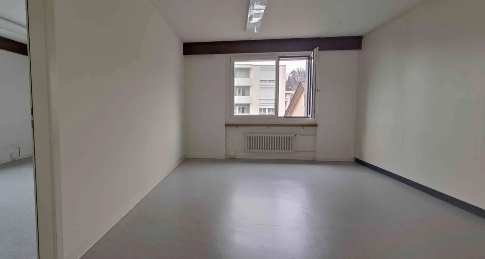 Nachmieter*innen für Büro- / Praxisräume in Horw gesucht