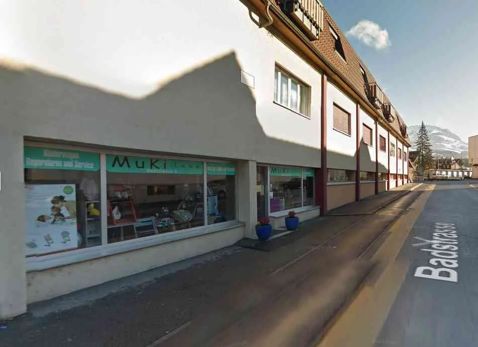 Gewerberäumlichkeit für Laden oder Lager - 440m2