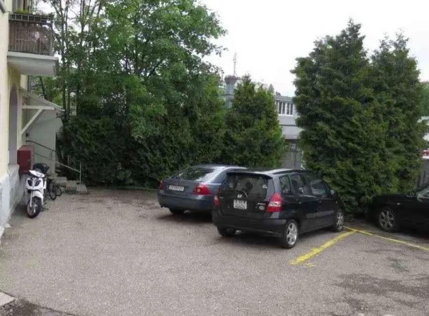 Tiefgaragenplatz
